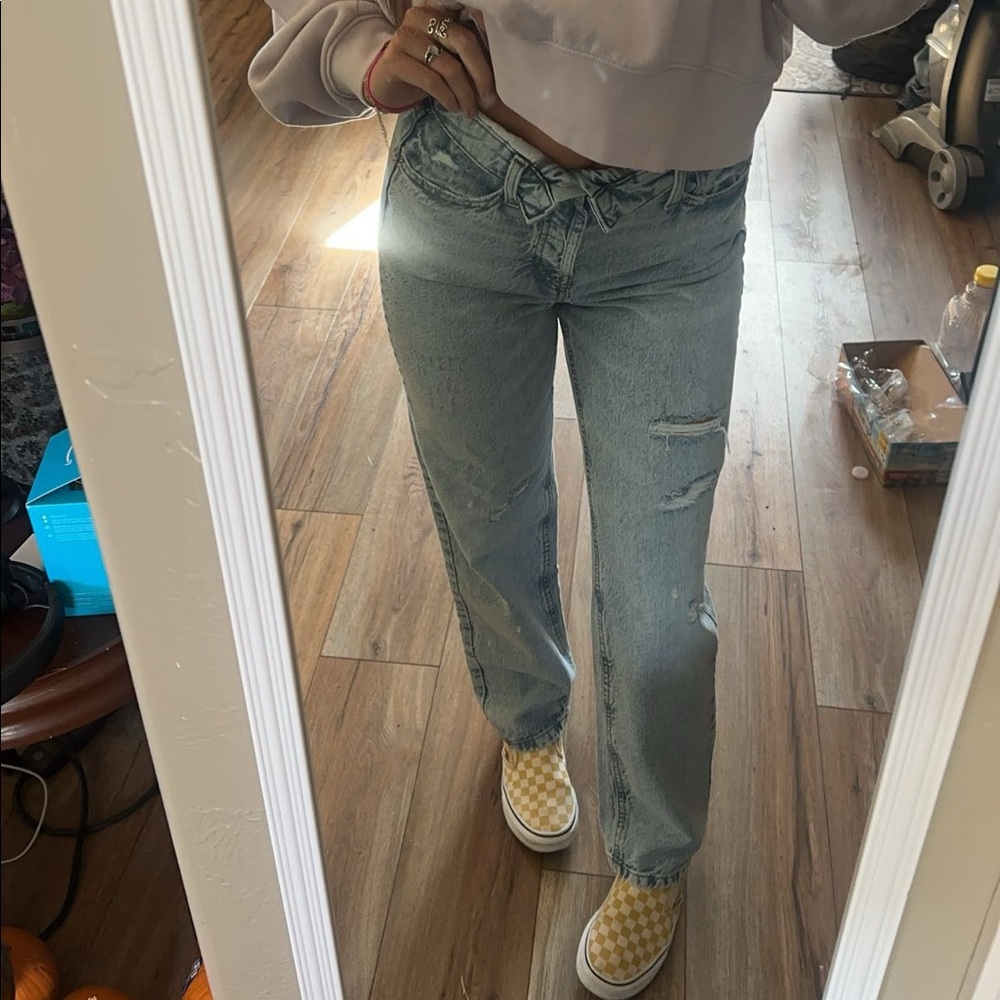 Wild fable jeans I’m 5’6 and they go to the ground perfect length.